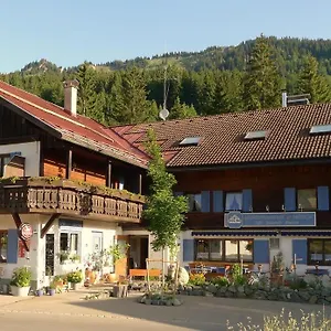 Nagelfluhhaus Hirsch 3* Gunzesried