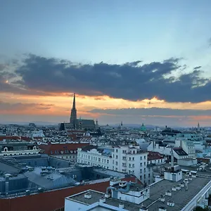 Appartamento Center With 360° Rooftop, Vienna
